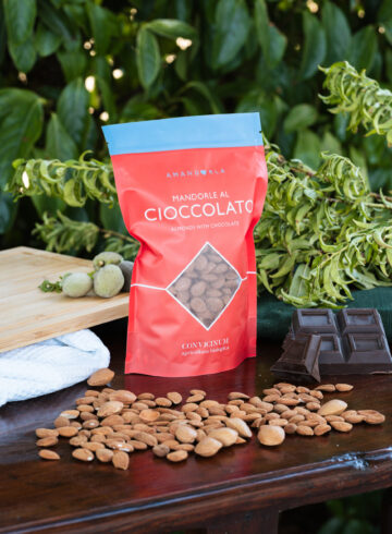 Mandorle con cioccolato tartufate al cacao amaro da agricoltura biologica