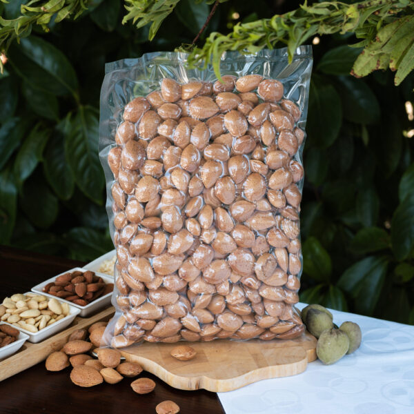 Mandorle in guscio tenero da Agricoltura Biologica