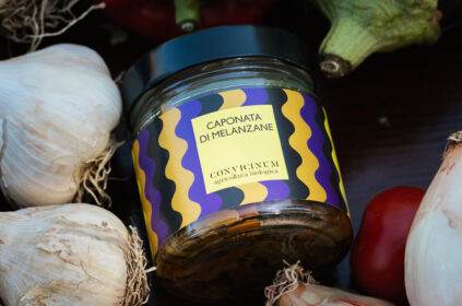 Storia, tradizione e gusto unico della nostra caponata di melanzane bio