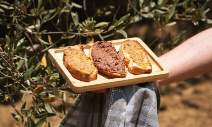 Olio extravergine d’oliva Convicinum: la nuova produzione 2025 e i nuovi prodotti a base di olive della Dispensa bio