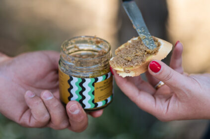 Patè di finocchietto selvatico bio Convicinum: il gusto più autentico e verace della Sicilia in un barattolo